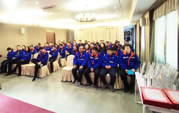 中鸿重机&天鸿动力2022年度总结暨评优大会